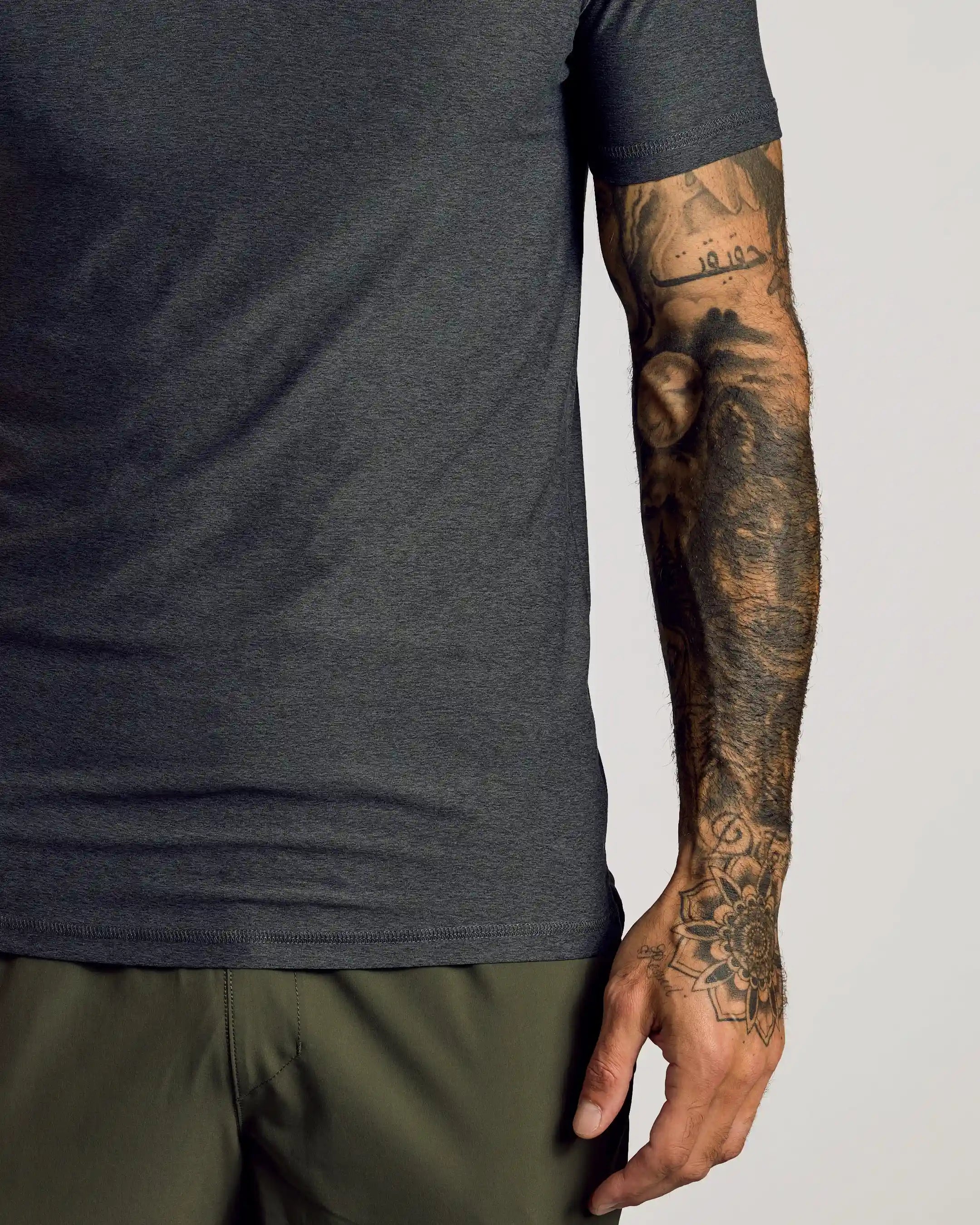 trueclassicteesclub.com